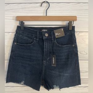NWT EXPRESS Size 6 Super High Rise Shorts